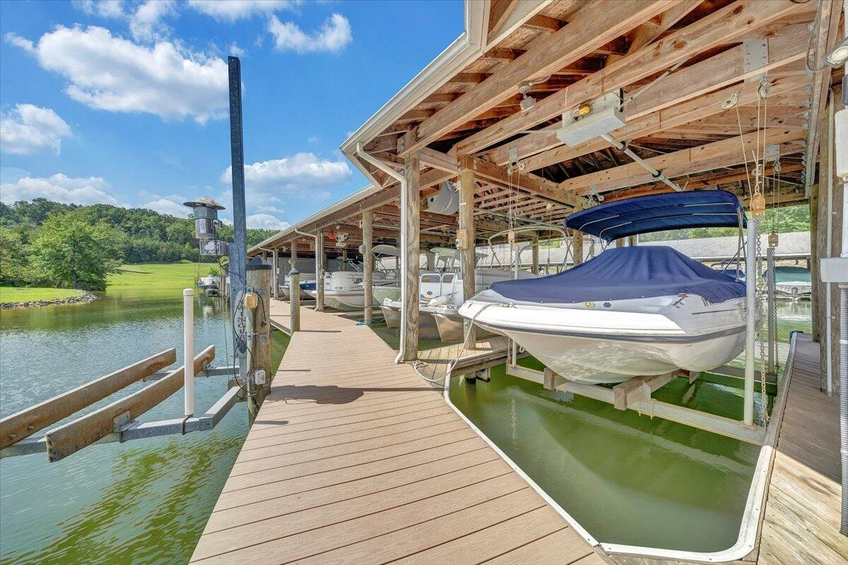 305 Lands End CIR - Photo 85