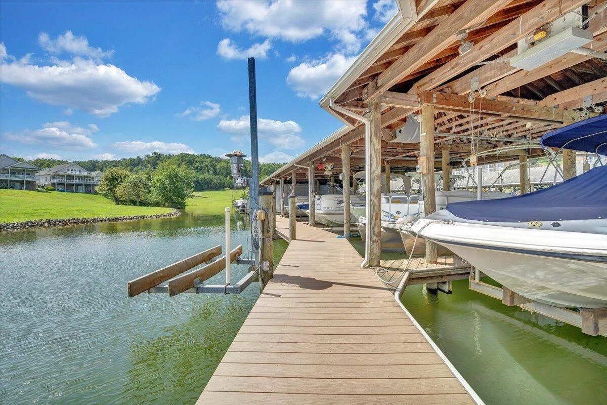 305 Lands End CIR - Photo 86