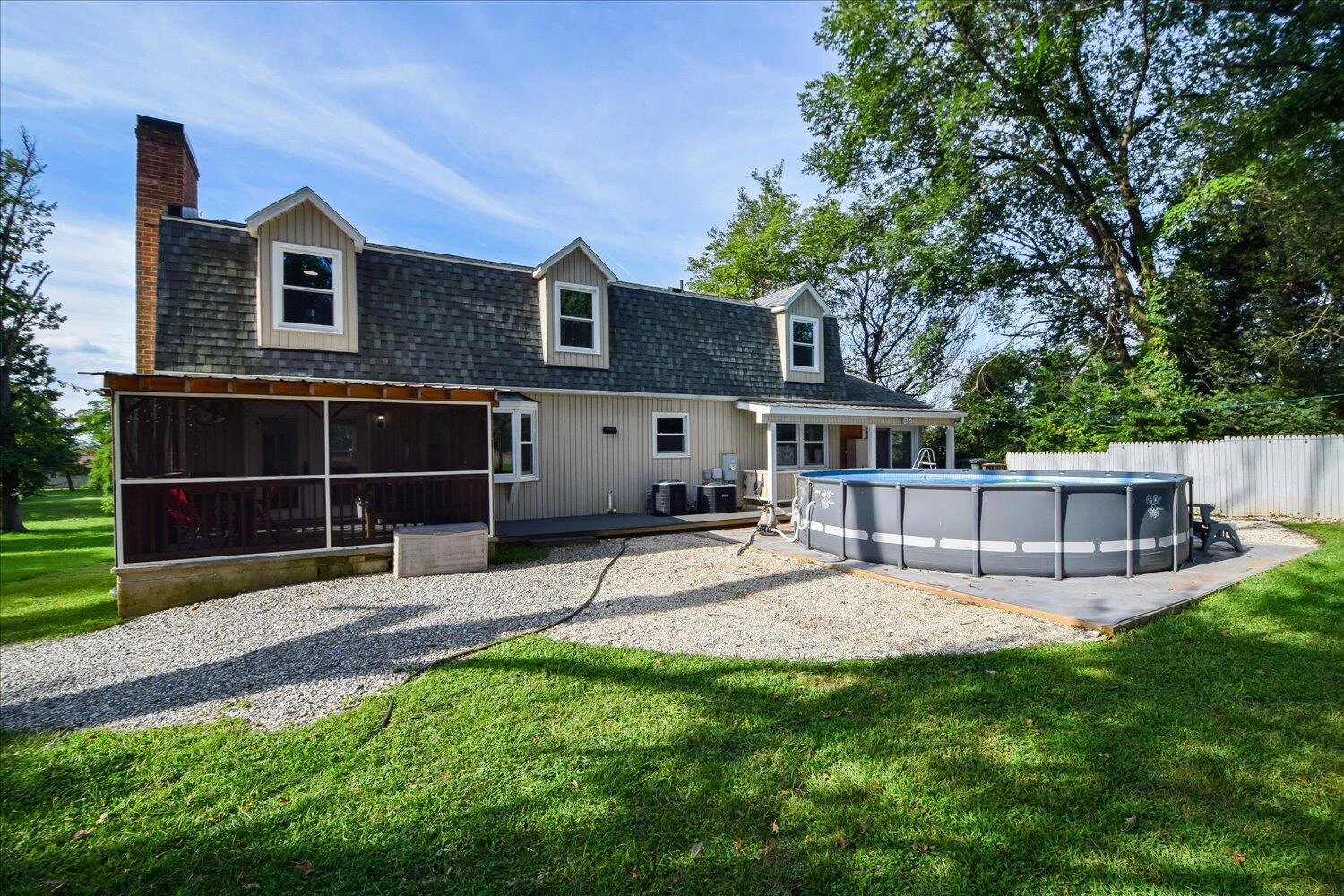 1223 Stoutamire DR - Photo 38