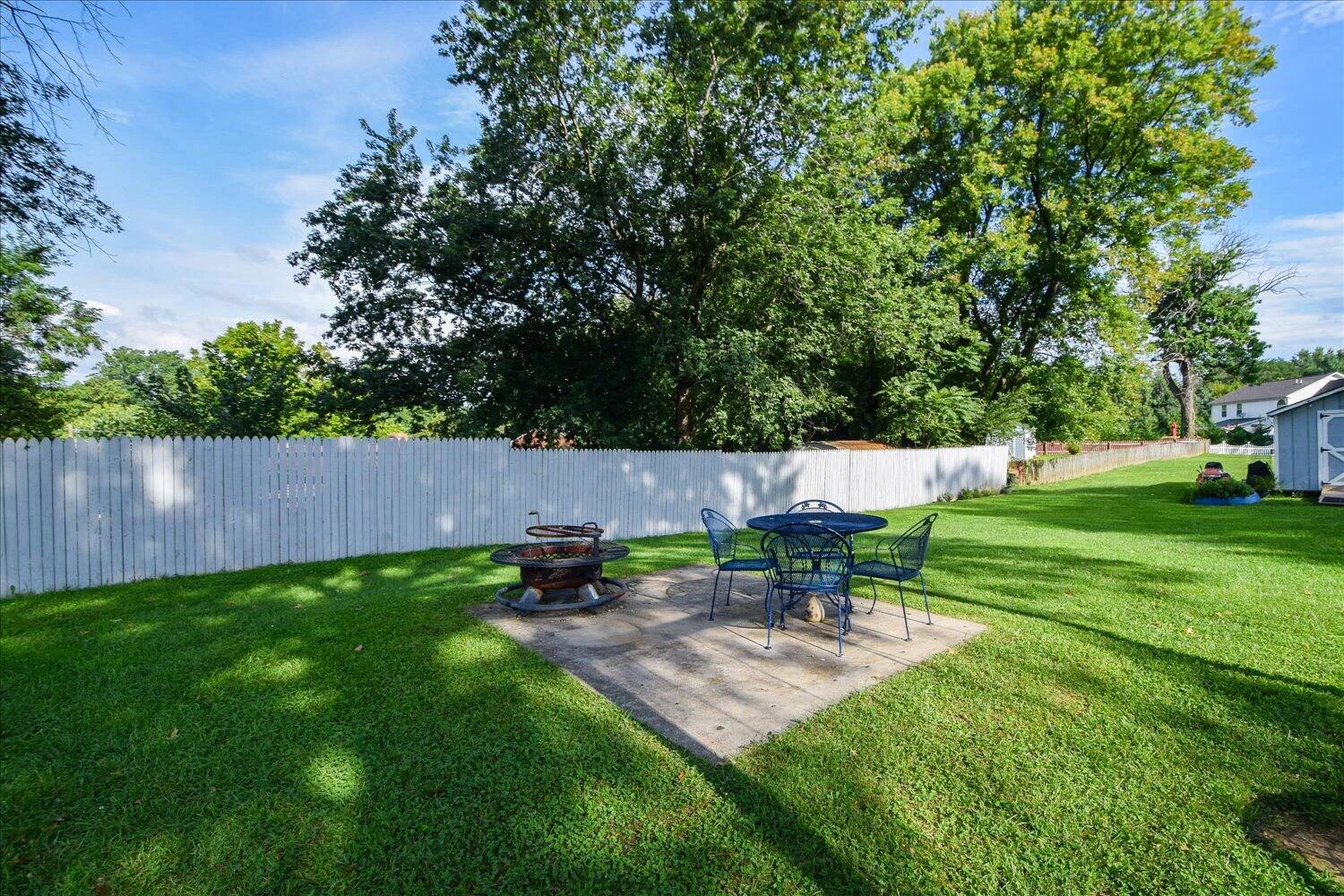 1223 Stoutamire DR - Photo 42