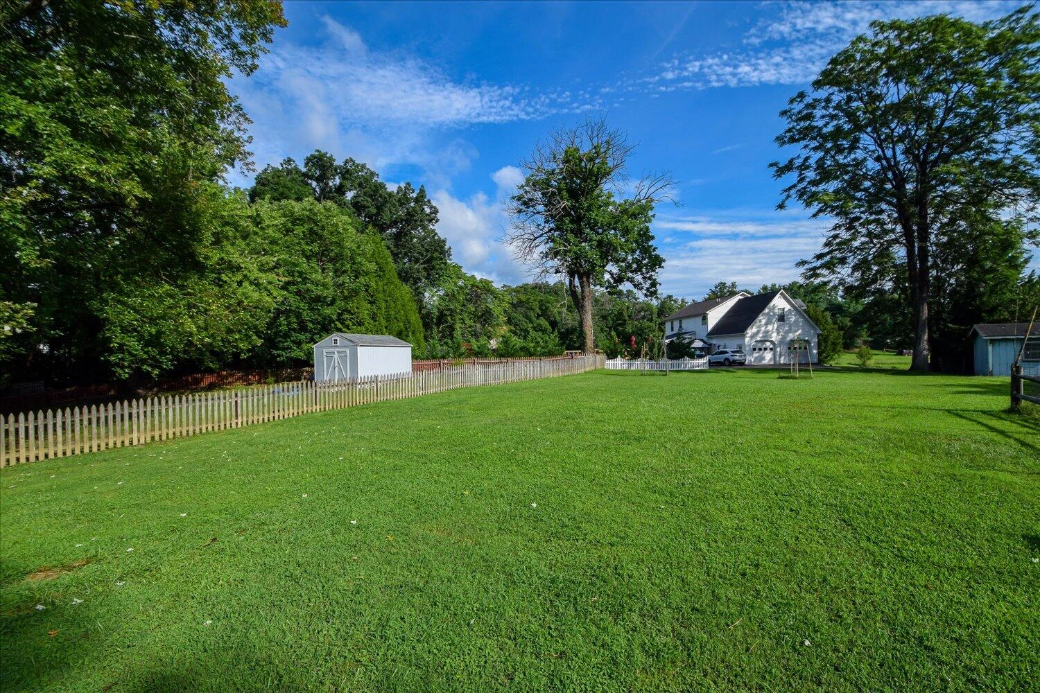 1223 Stoutamire DR - Photo 48