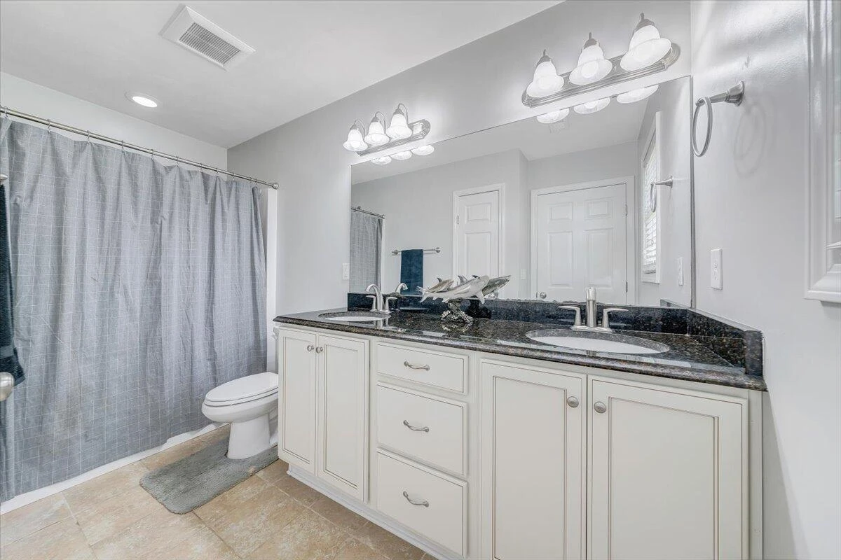 619 Moran AVE - Photo 14