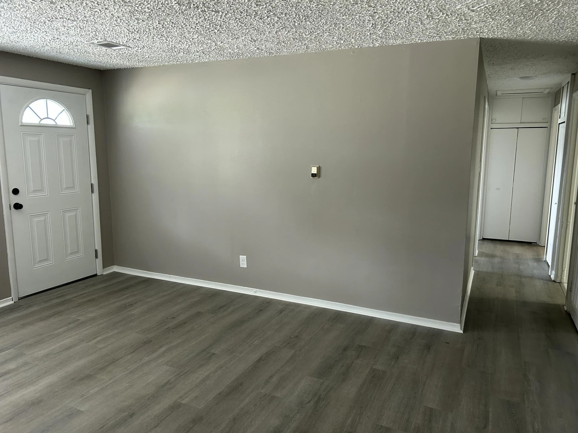 161 Whitby TER - Photo 12