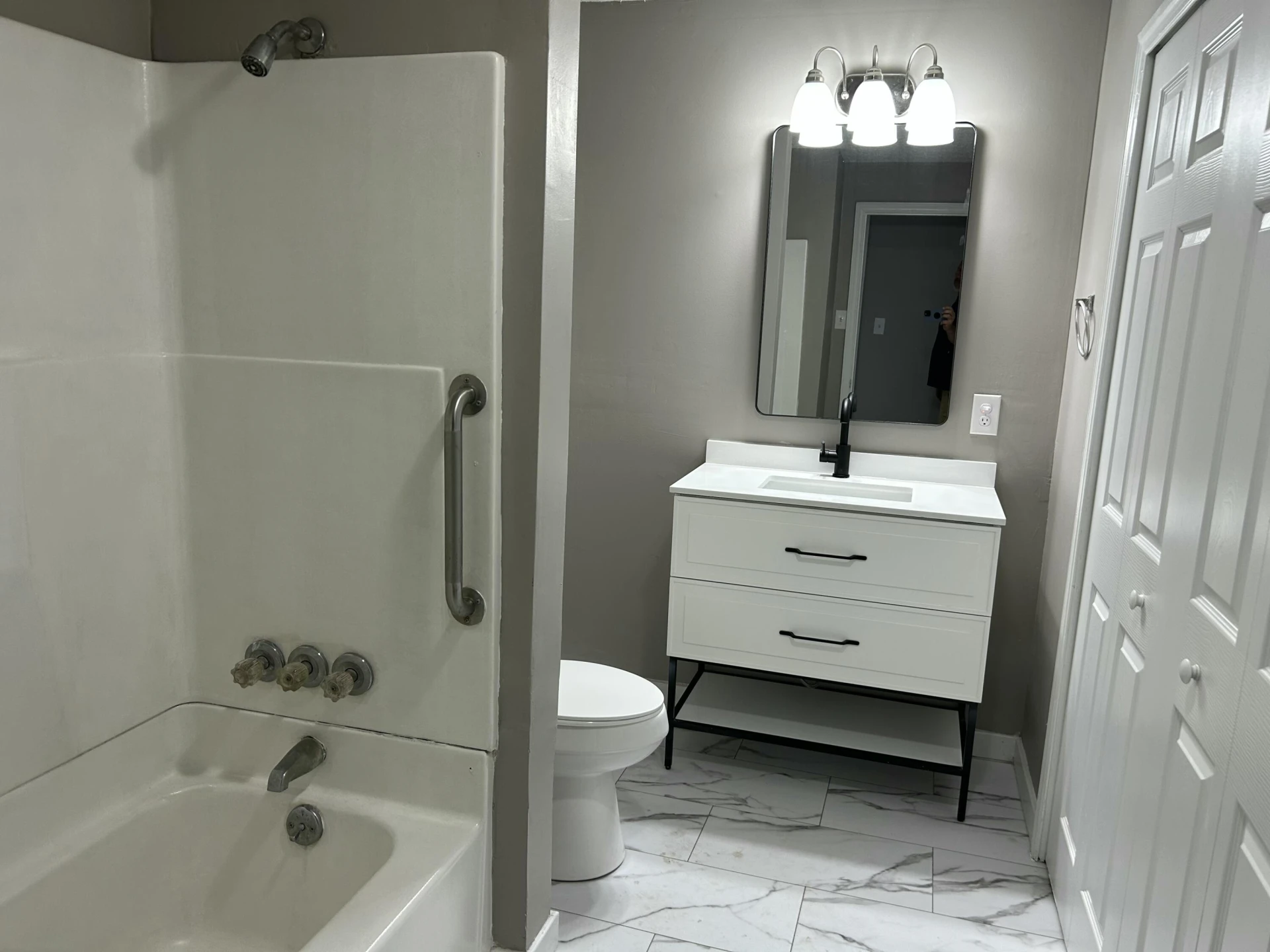 161 Whitby TER - Photo 8