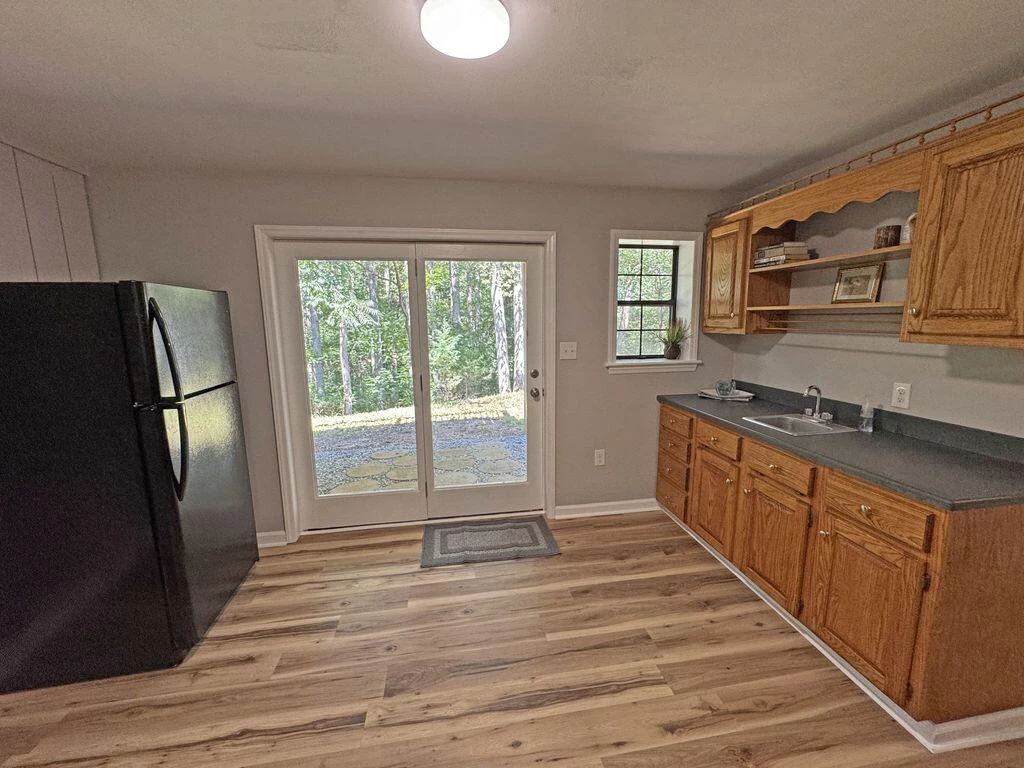 103 Lands Harbor LN - Photo 17