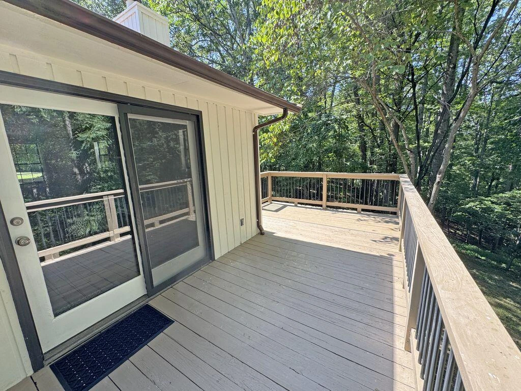 103 Lands Harbor LN - Photo 26