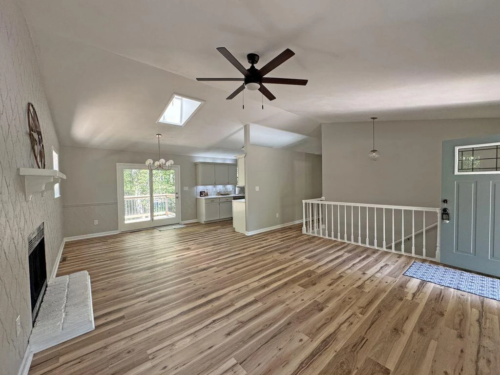 103 Lands Harbor LN - Photo 4