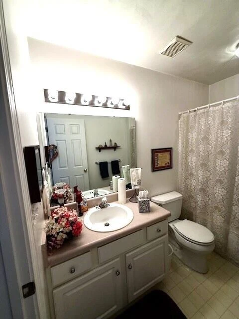 312 Cypress ST - Photo 15