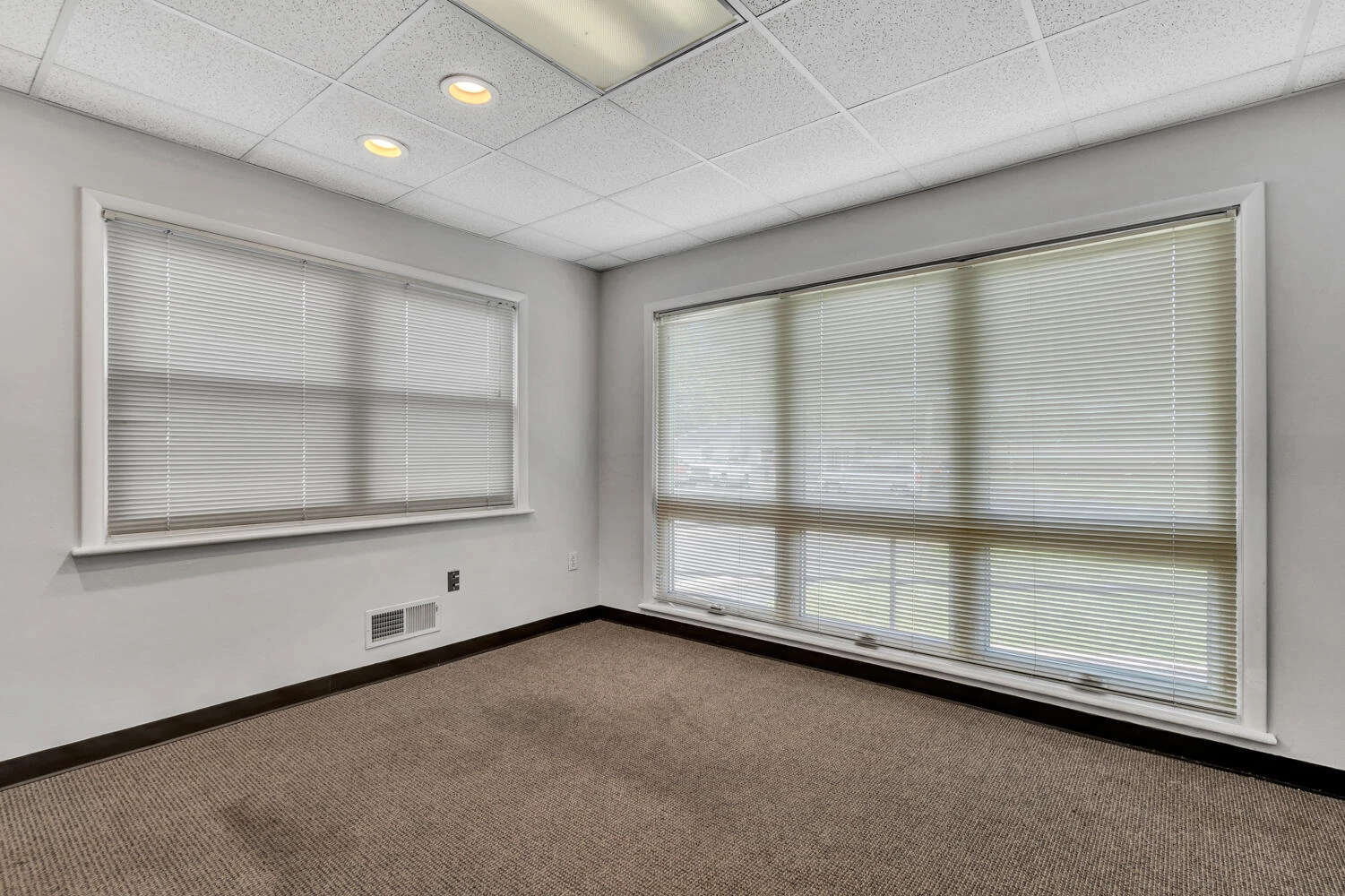 624-626 Abney RD - Photo 11