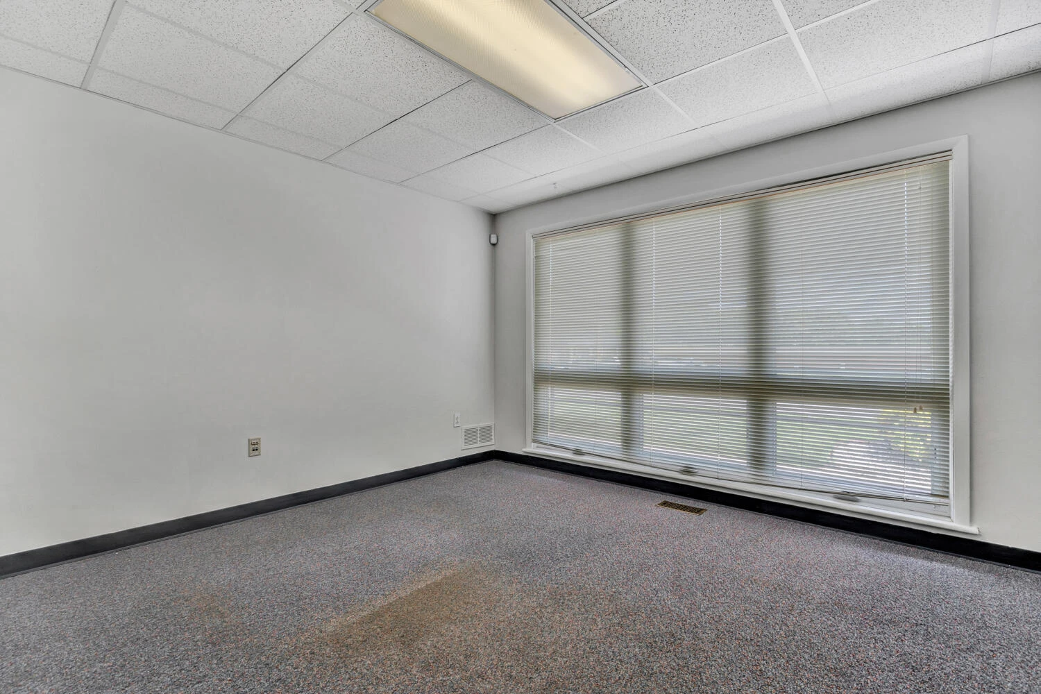 624-626 Abney RD - Photo 9