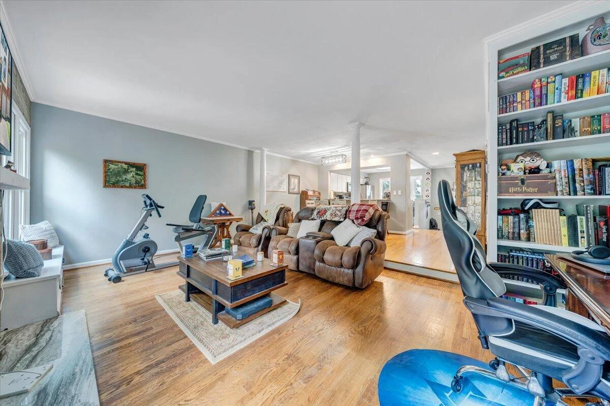 4715 Wembley PL SW - Photo 15