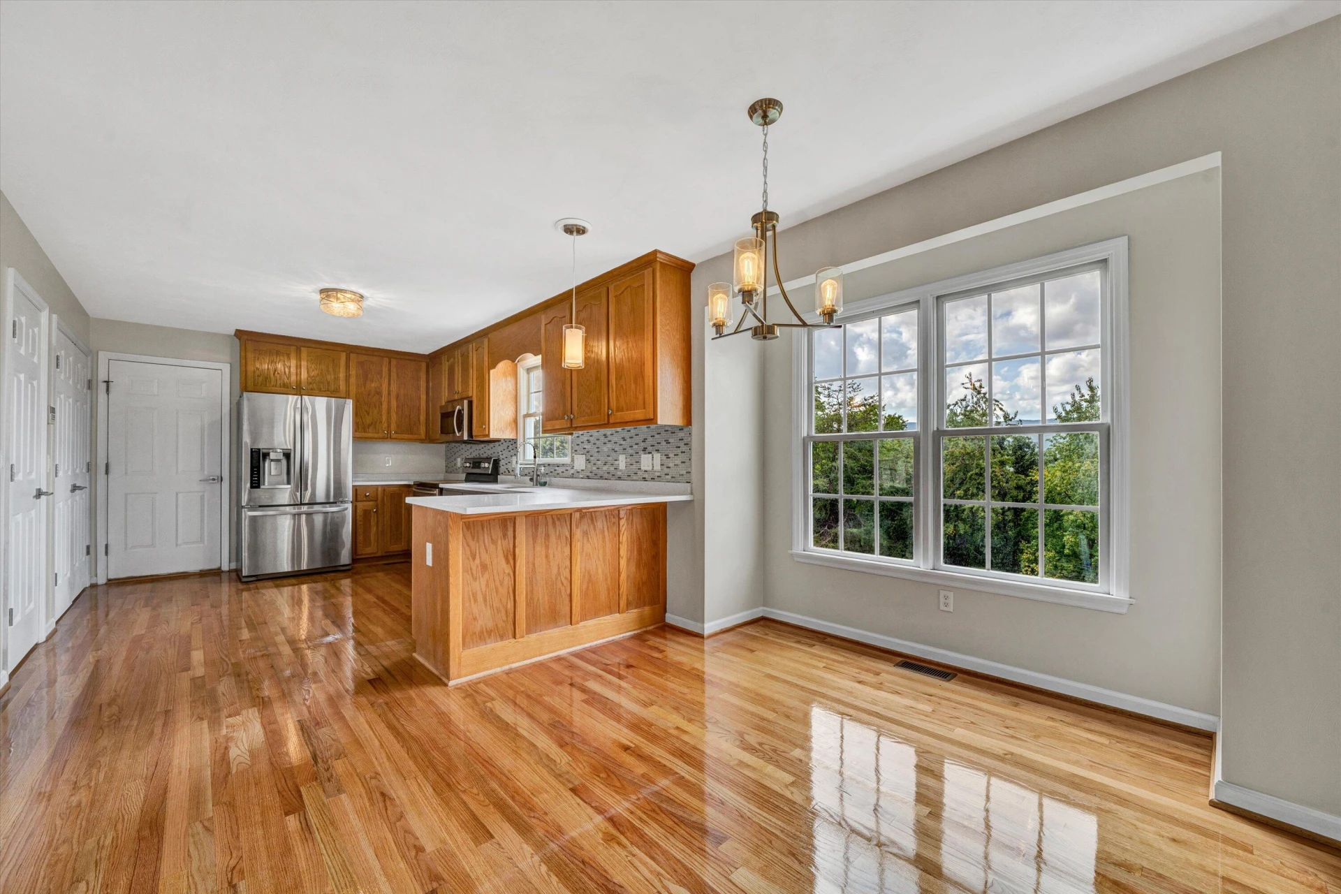 2269 Karen DR - Photo 15
