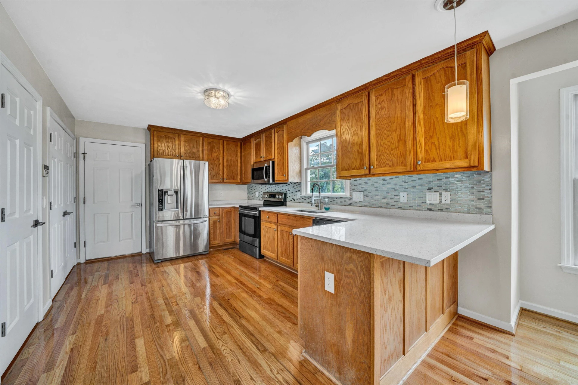 2269 Karen DR - Photo 17