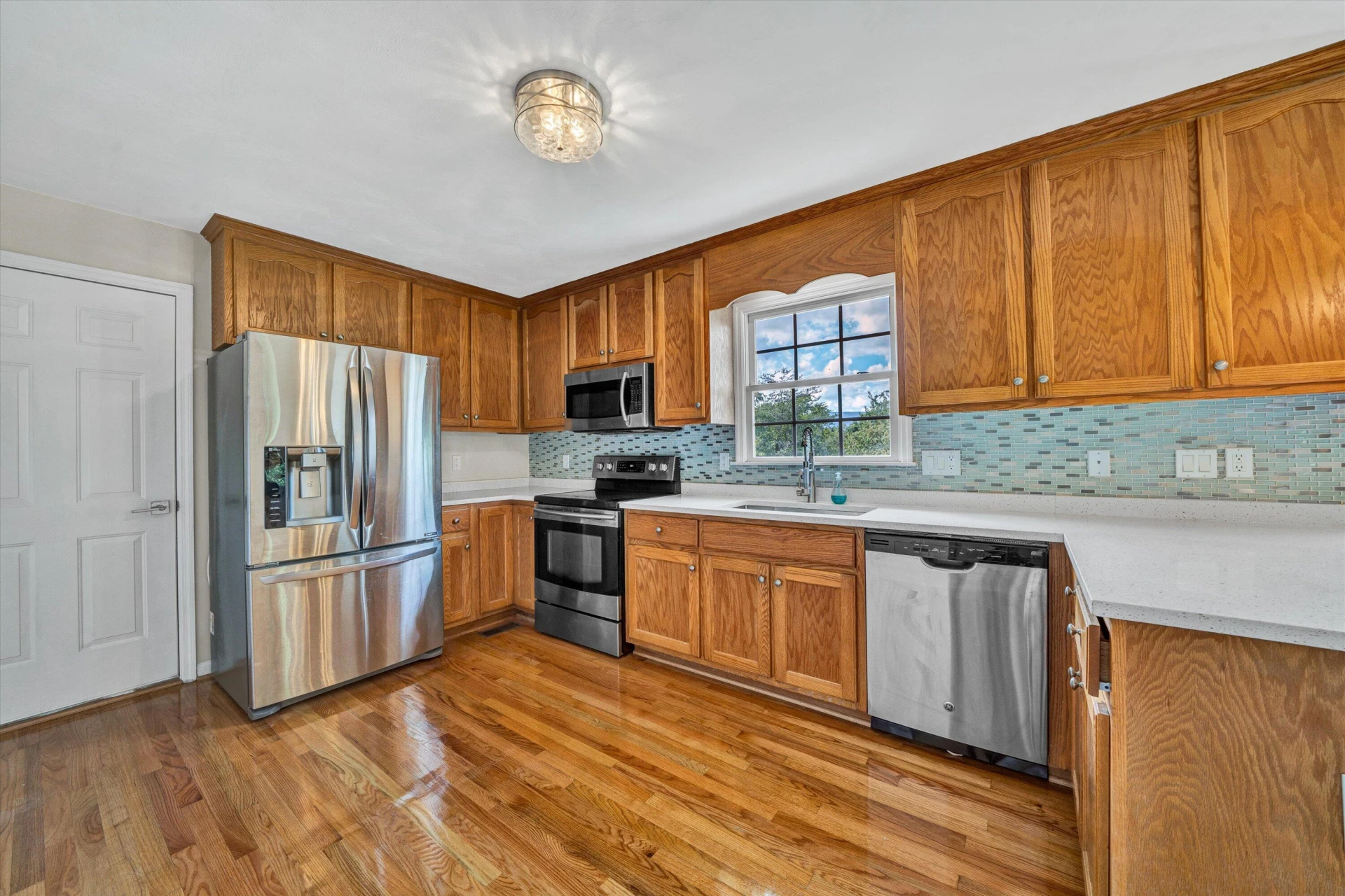 2269 Karen DR - Photo 19