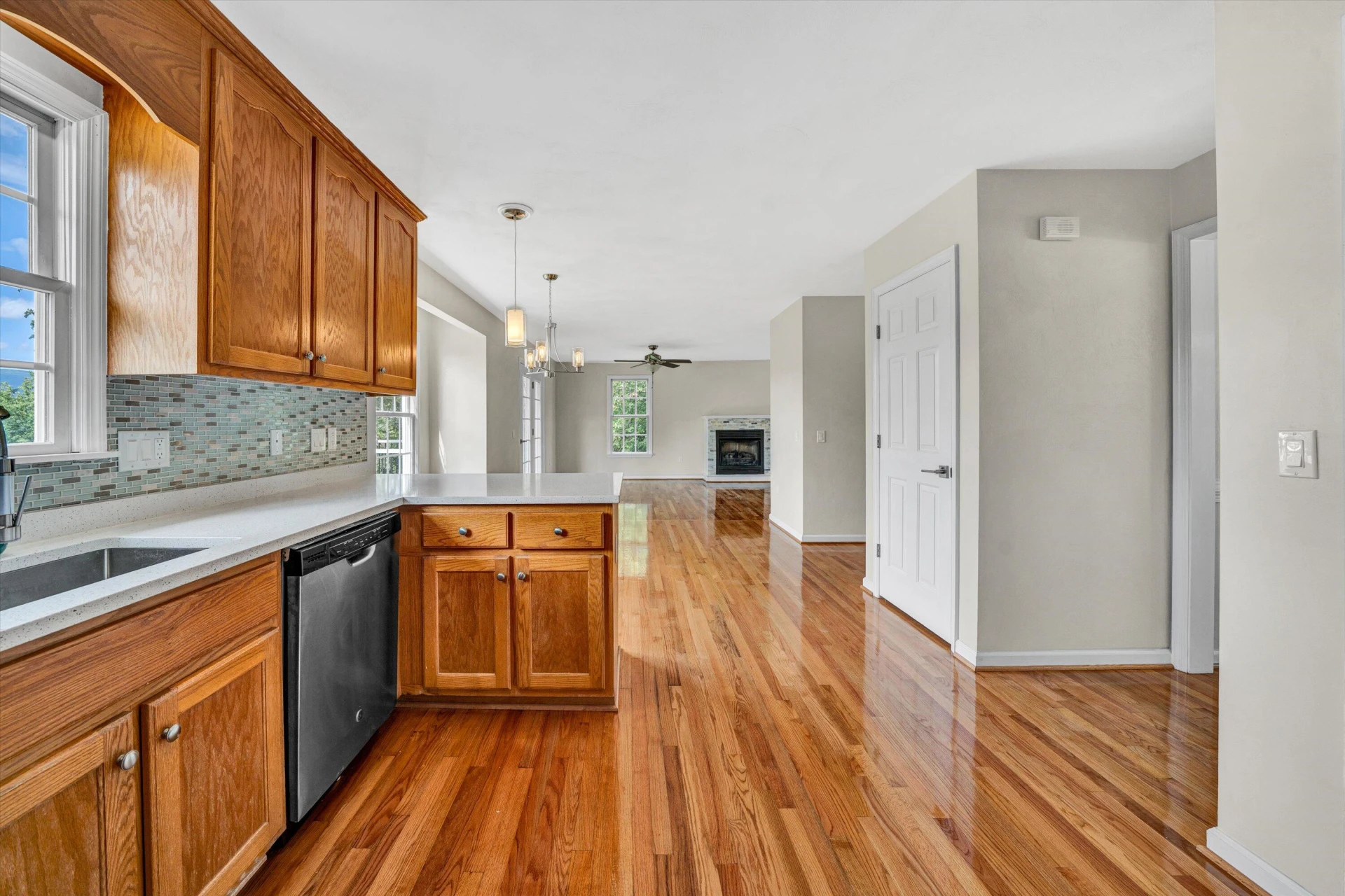 2269 Karen DR - Photo 22