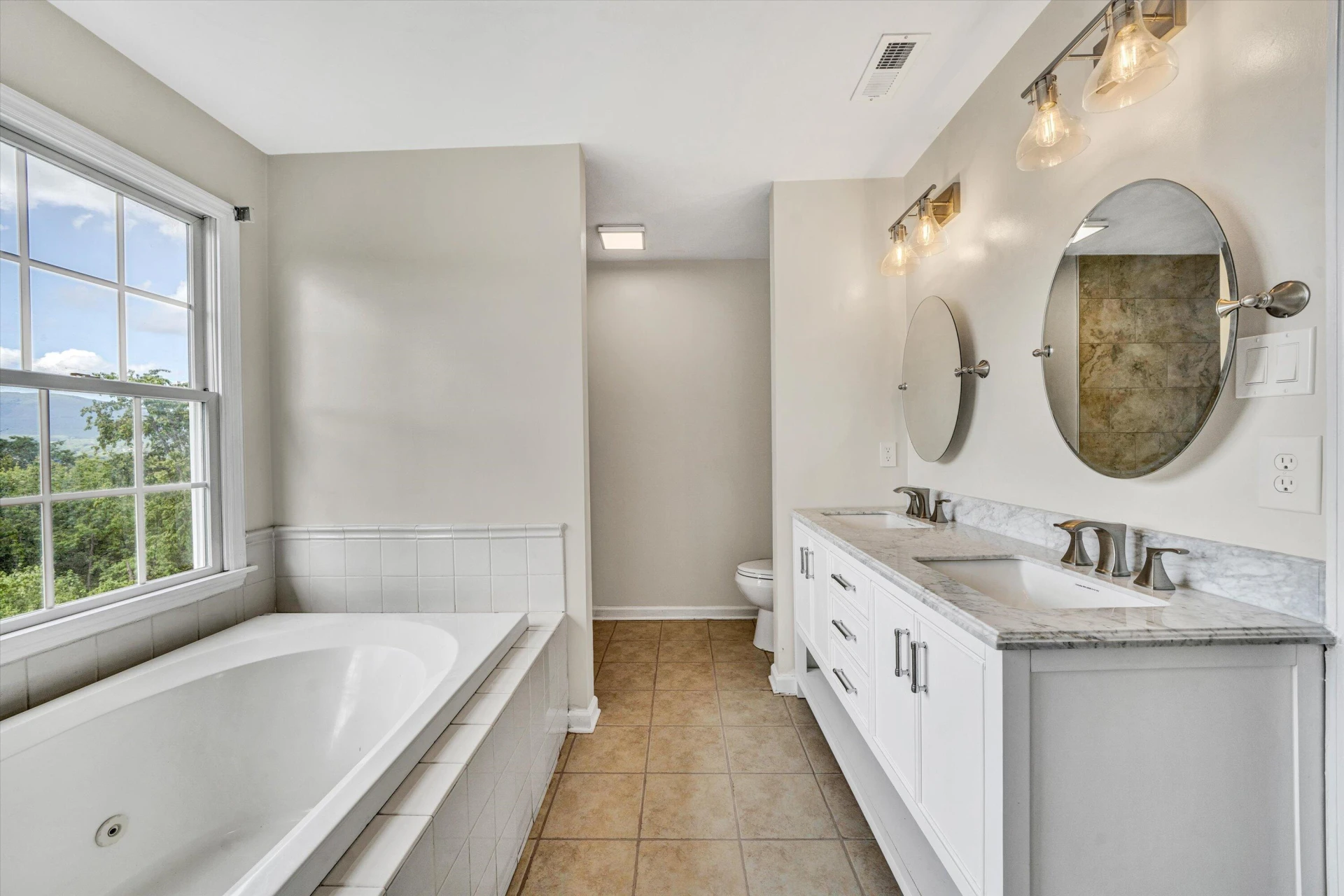 2269 Karen DR - Photo 29