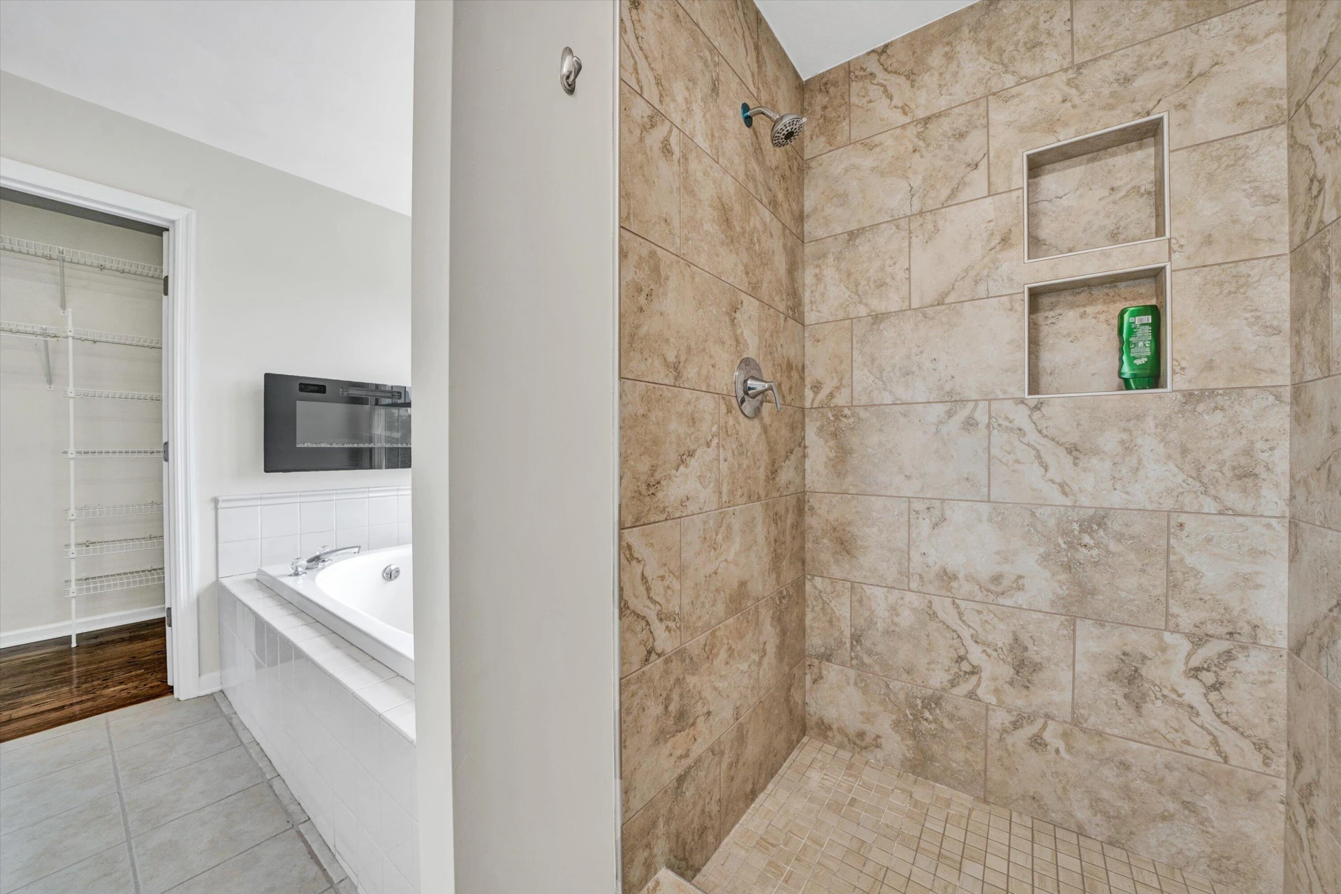 2269 Karen DR - Photo 33
