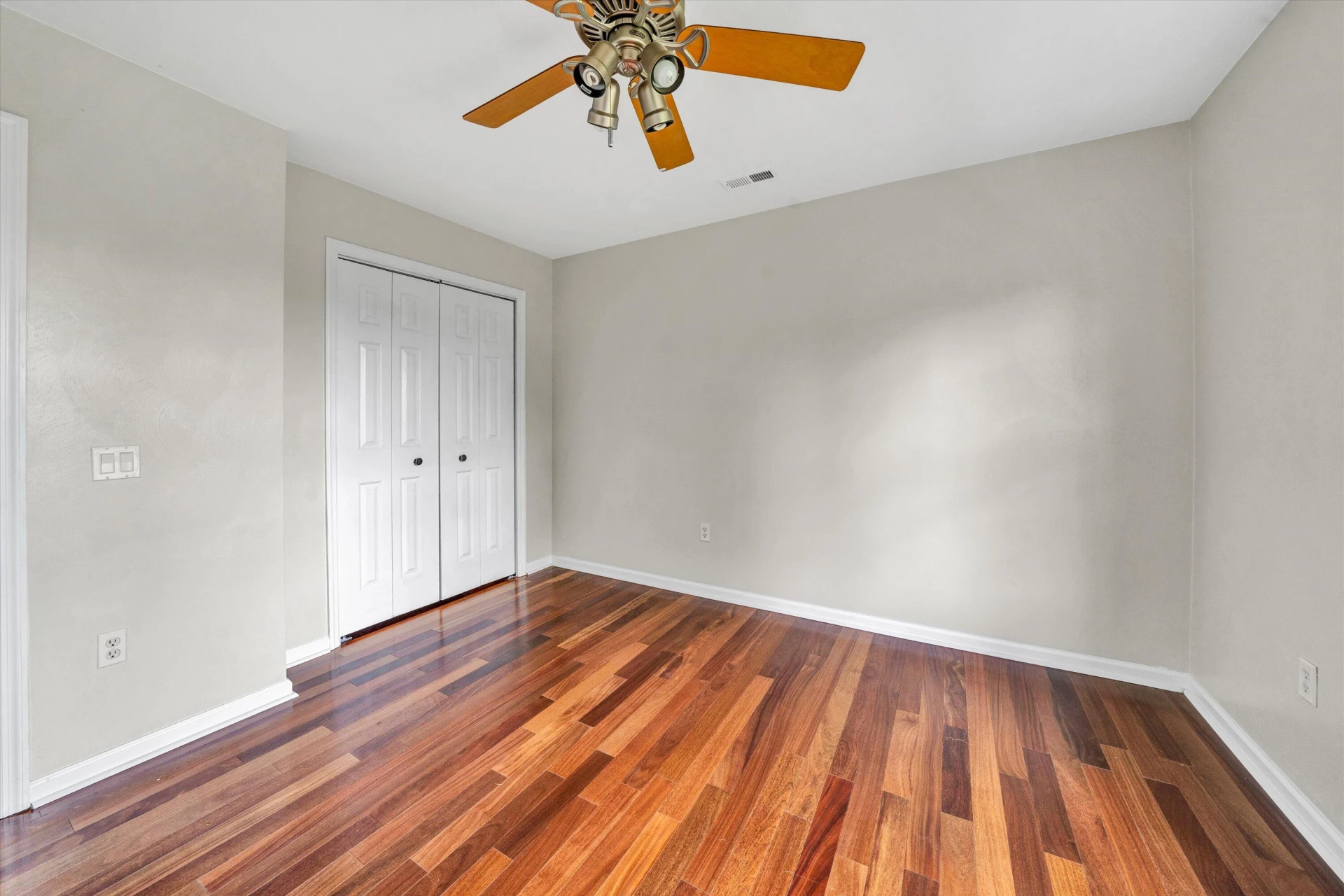 2269 Karen DR - Photo 40