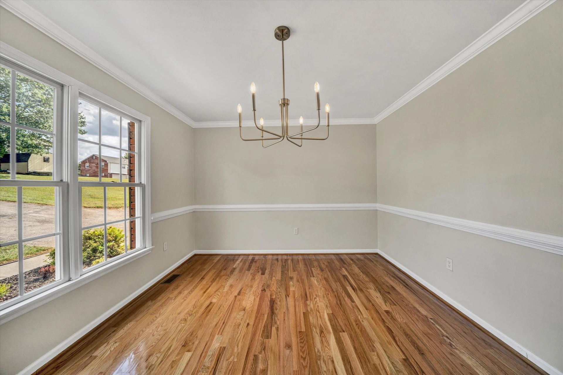 2269 Karen DR - Photo 7