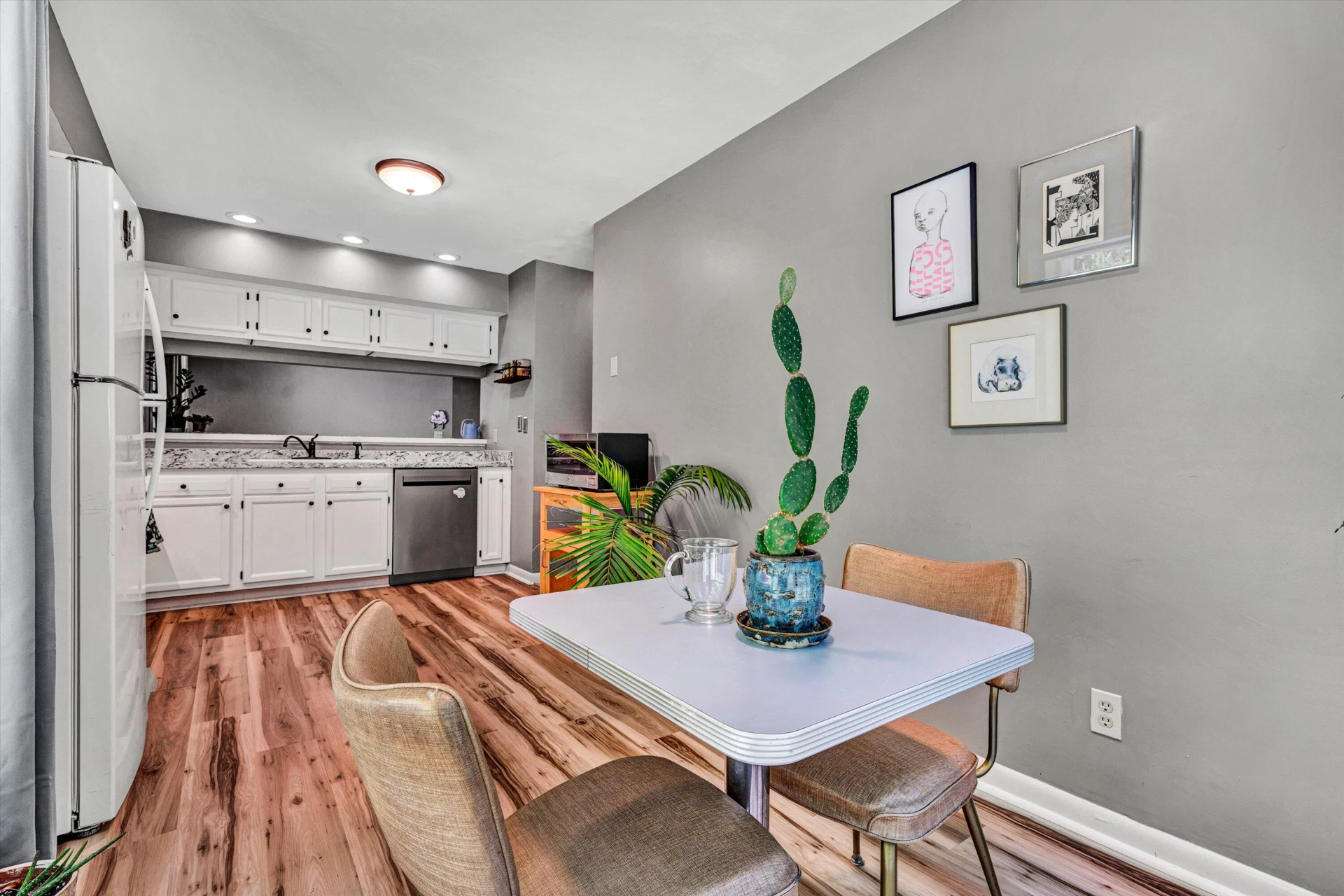 7495 Fernway DR - Photo 18