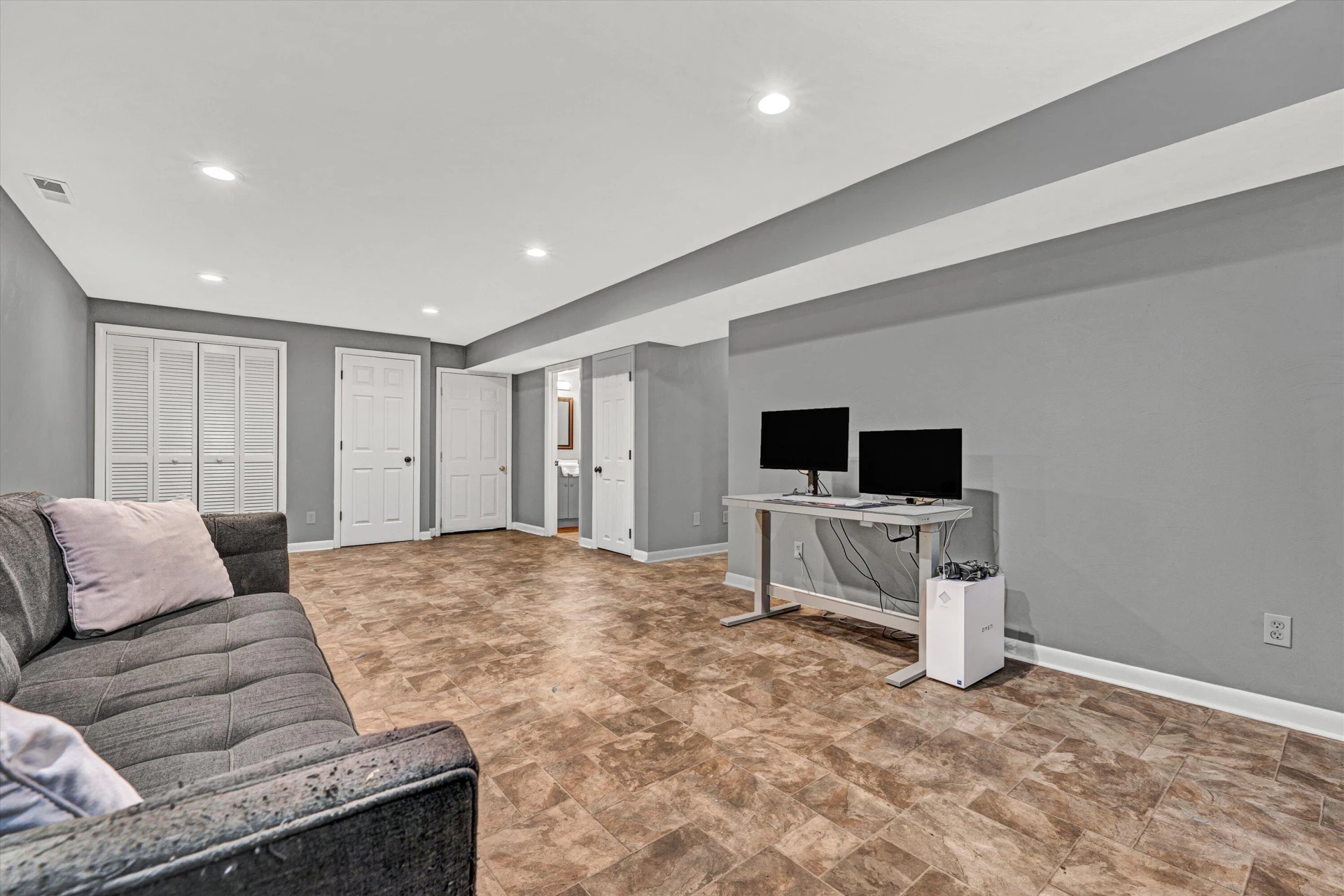 7495 Fernway DR - Photo 32