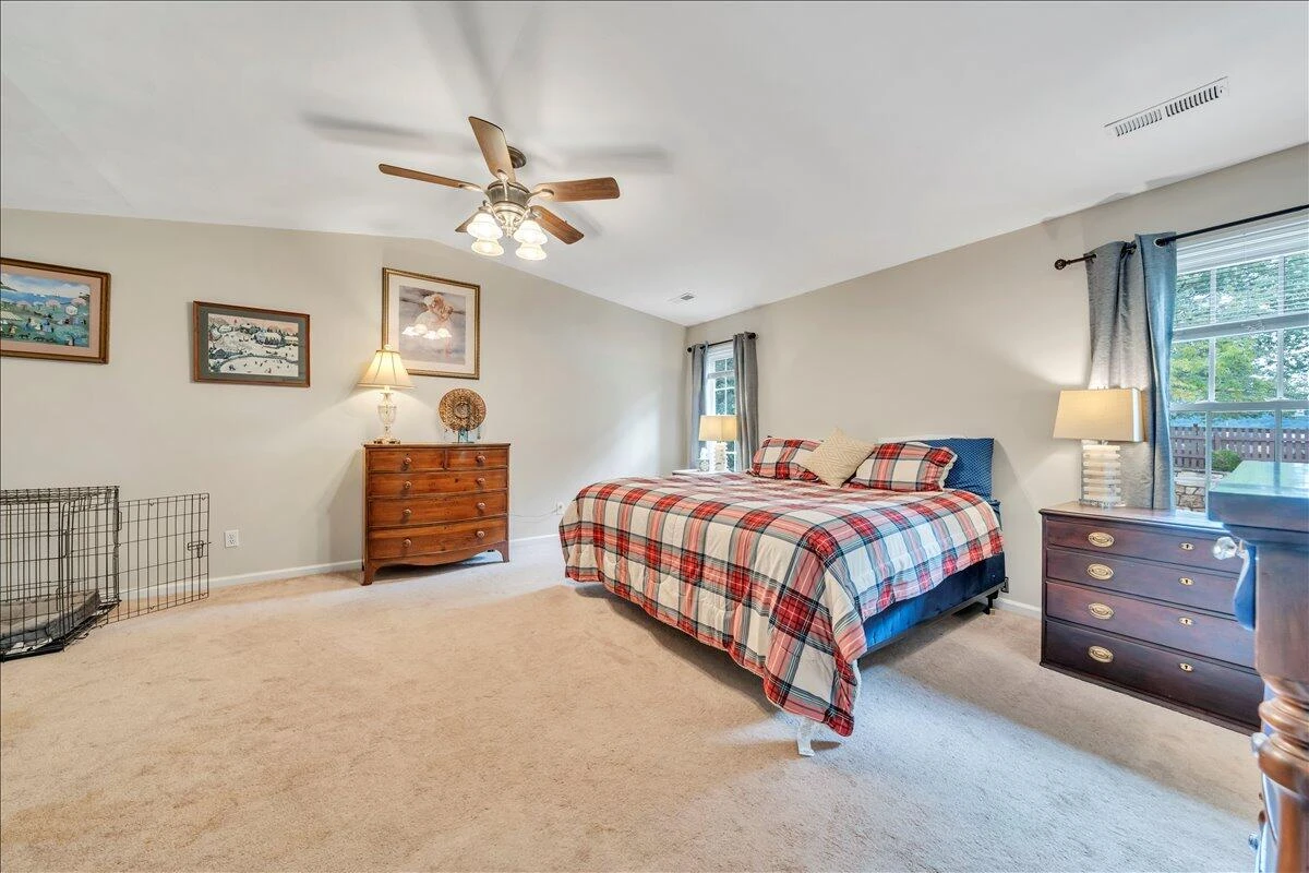 1713 Ashbury CT - Photo 33