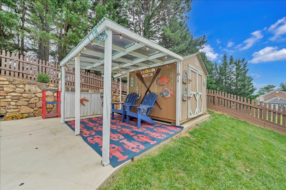 1713 Ashbury CT - Photo 51
