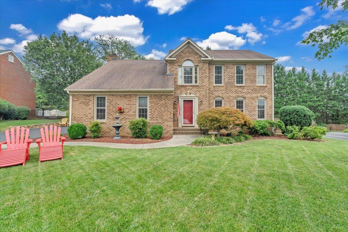 1713 Ashbury CT - Photo 8
