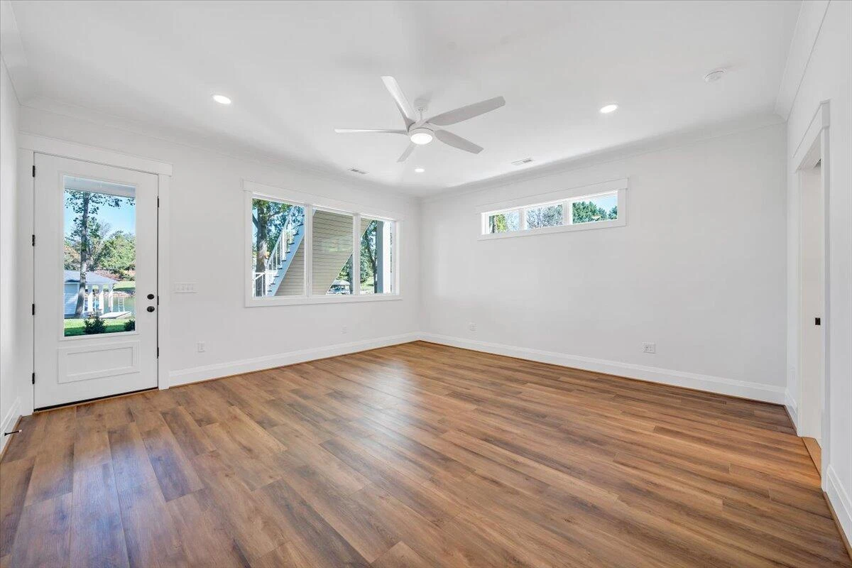 2650 Waters Edge DR - Photo 102