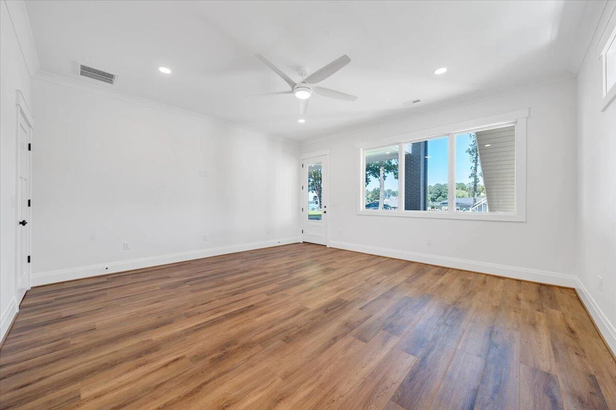 2650 Waters Edge DR - Photo 103