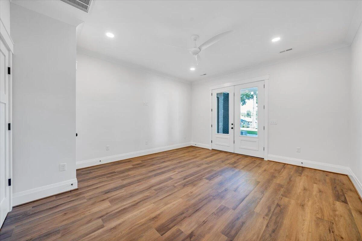 2650 Waters Edge DR - Photo 108