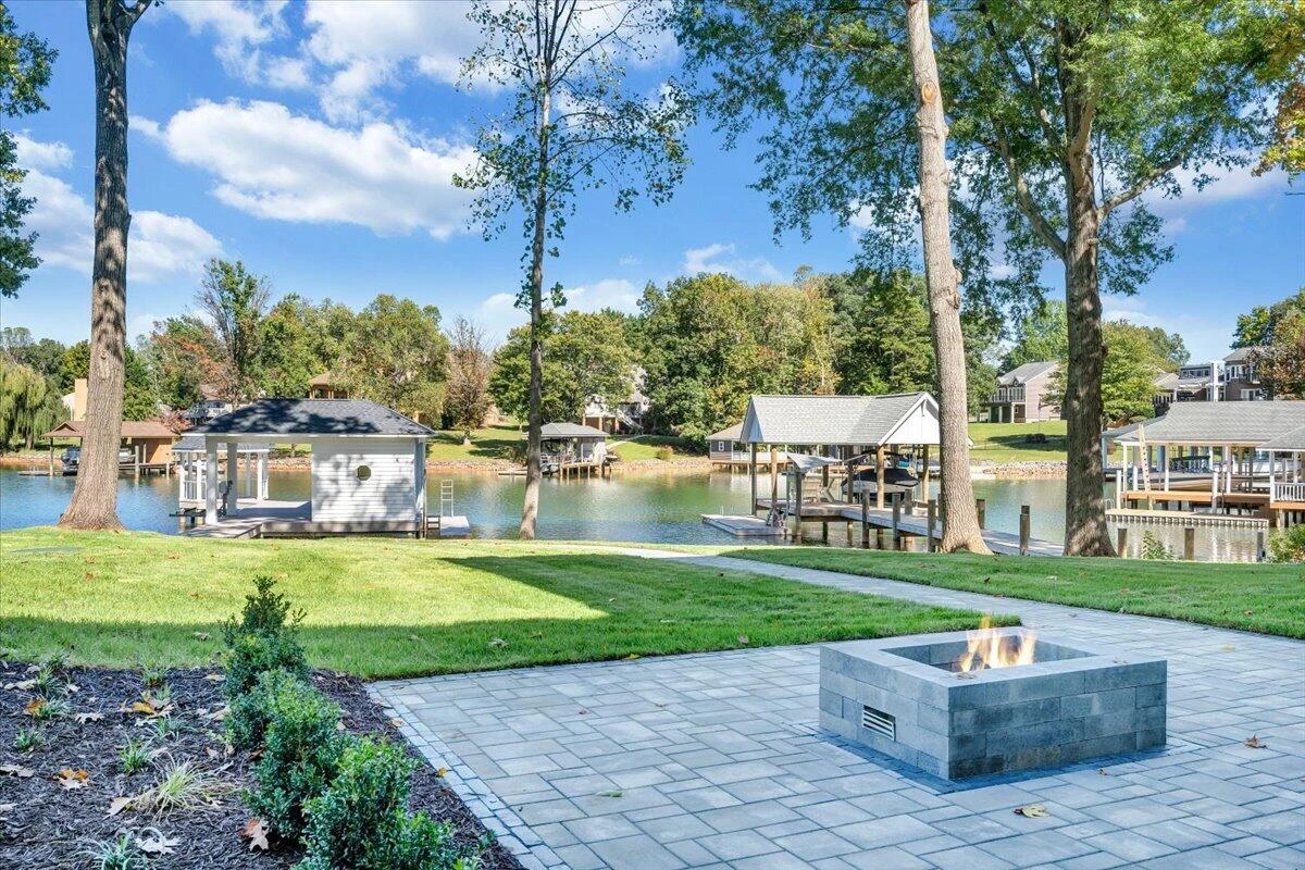 2650 Waters Edge DR - Photo 124