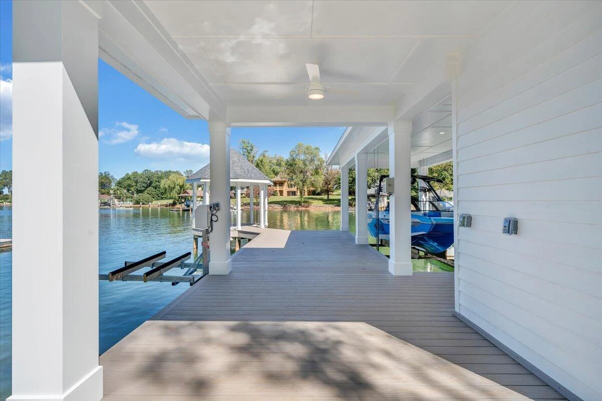2650 Waters Edge DR - Photo 128