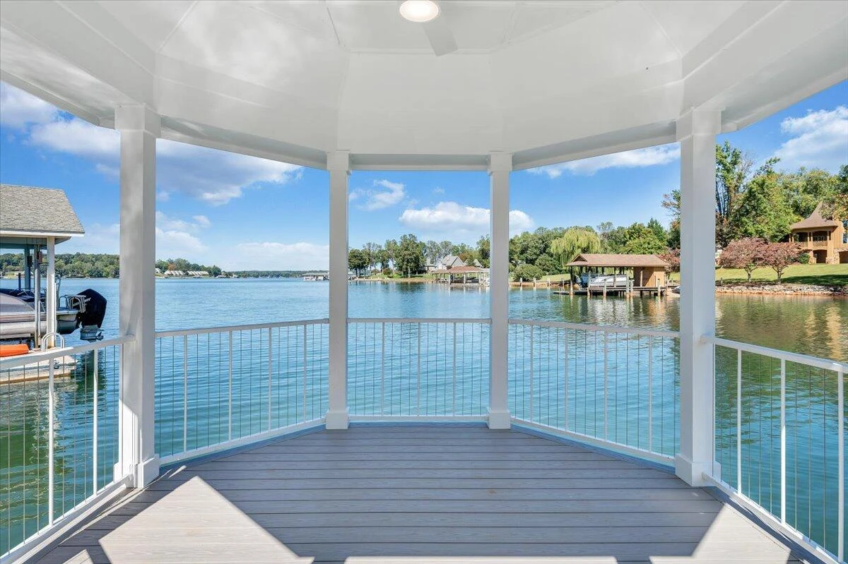 2650 Waters Edge DR - Photo 131
