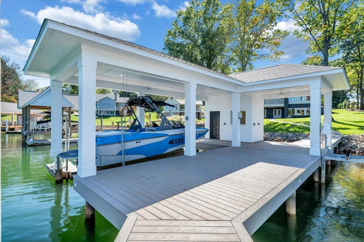 2650 Waters Edge DR - Photo 132