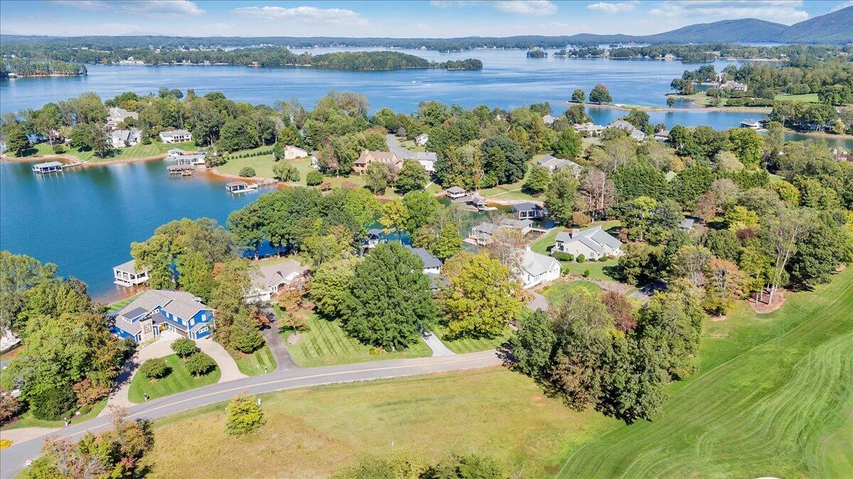 2650 Waters Edge DR - Photo 154