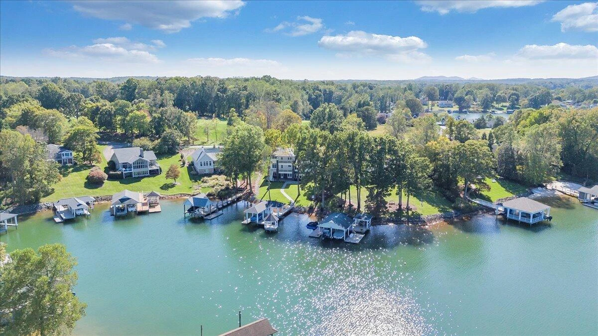 2650 Waters Edge DR - Photo 167