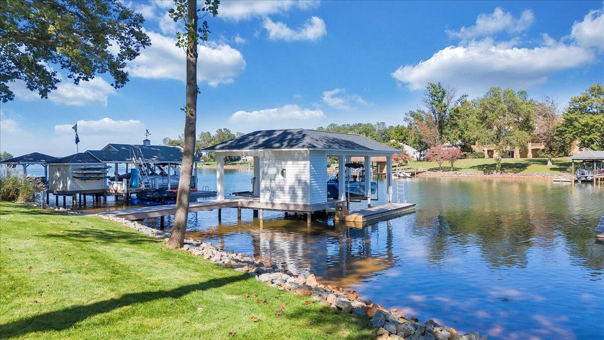 2650 Waters Edge DR - Photo 173