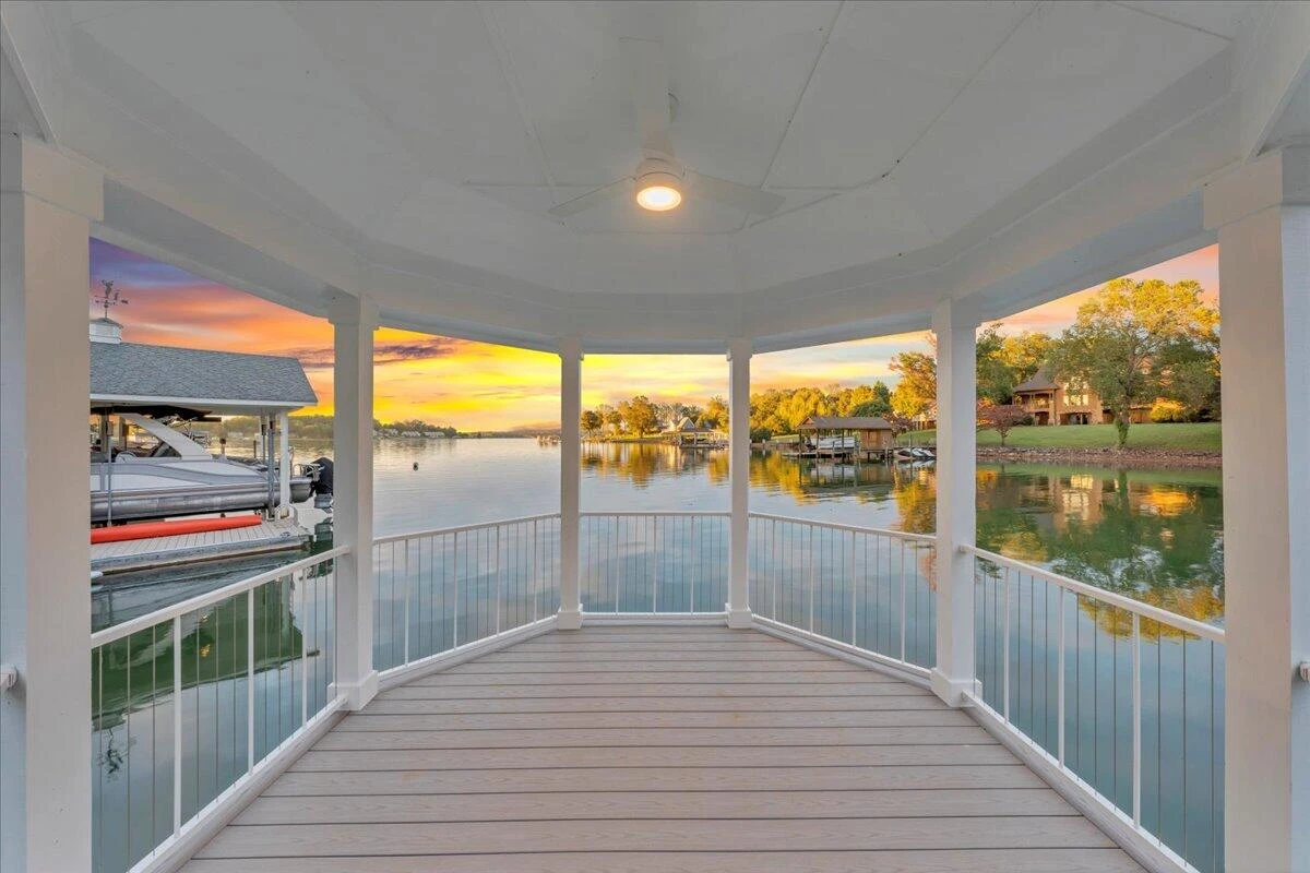 2650 Waters Edge DR - Photo 179