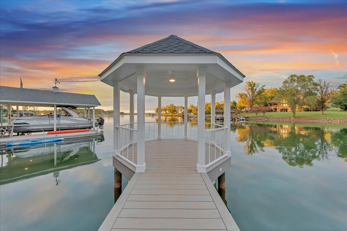 2650 Waters Edge DR - Photo 184