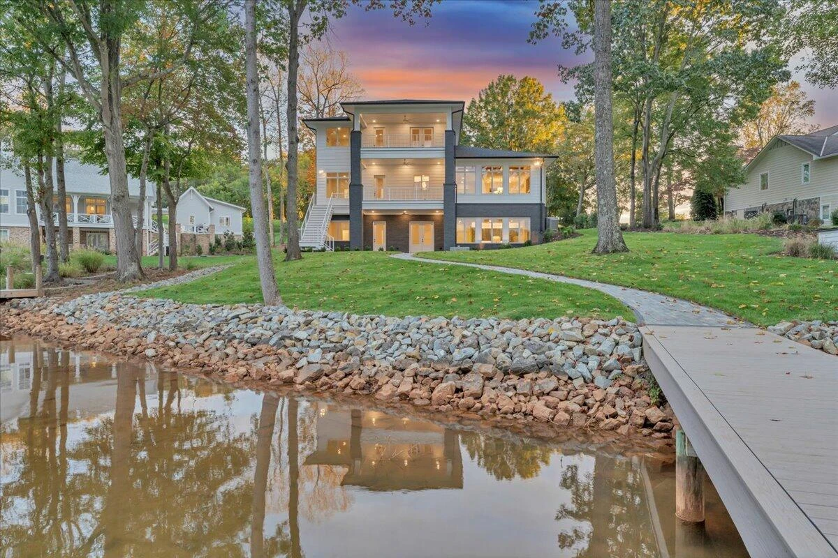 2650 Waters Edge DR - Photo 186