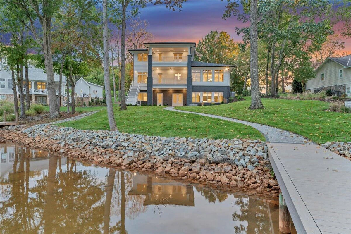 2650 Waters Edge DR - Photo 189
