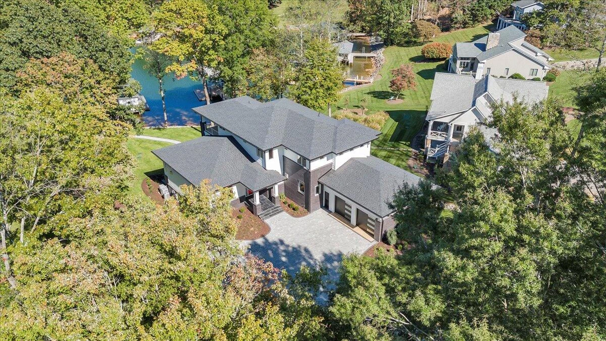 2650 Waters Edge DR - Photo 4