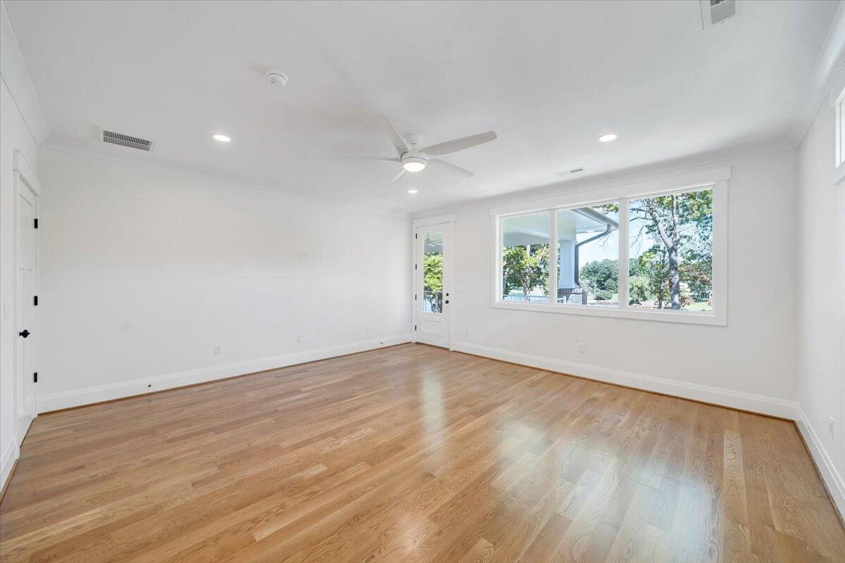 2650 Waters Edge DR - Photo 68