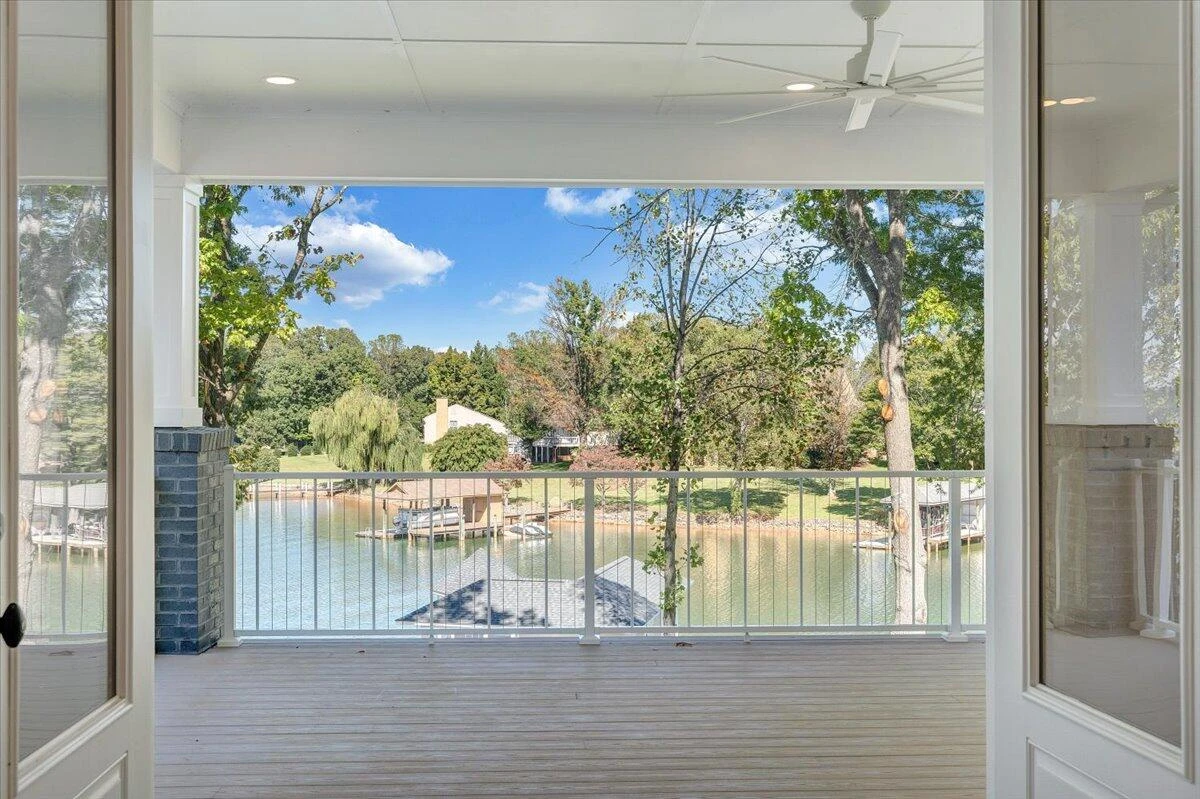 2650 Waters Edge DR - Photo 79