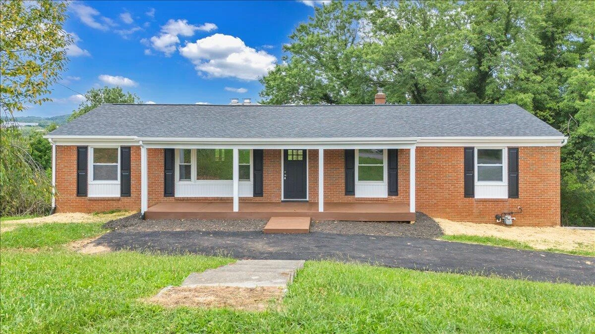147 Daleview DR