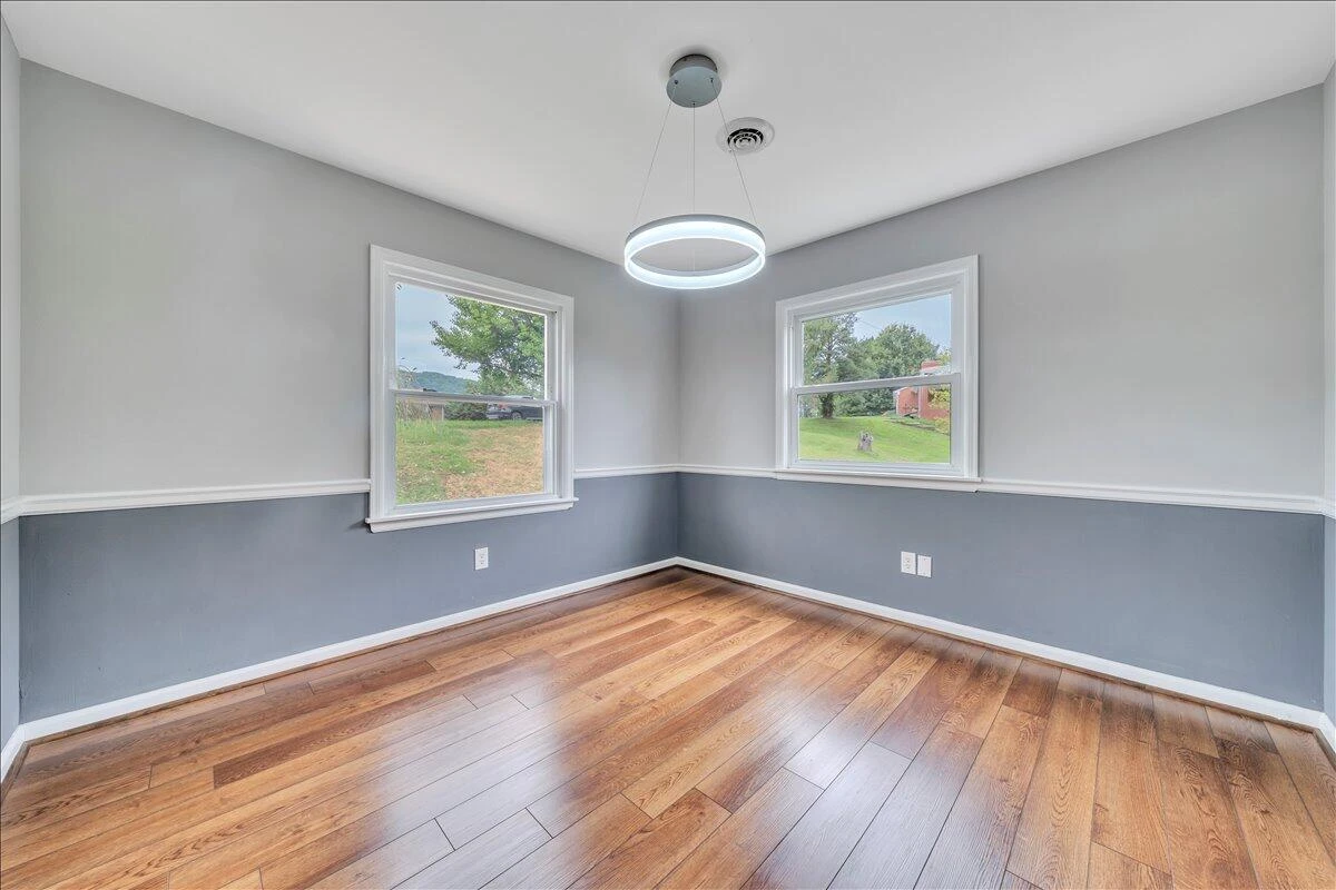 147 Daleview DR - Photo 15