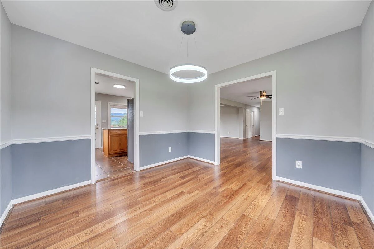 147 Daleview DR - Photo 16