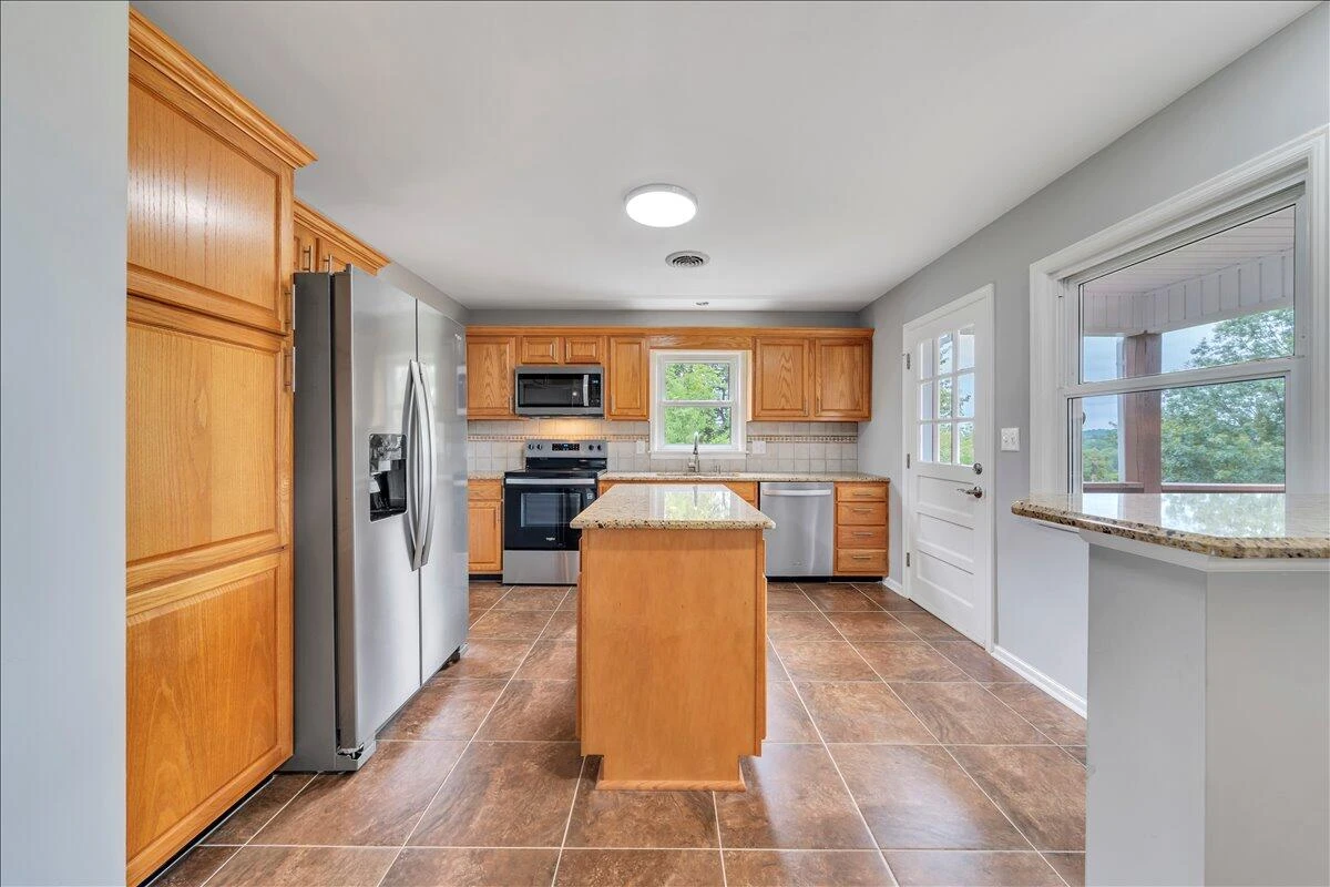 147 Daleview DR - Photo 17