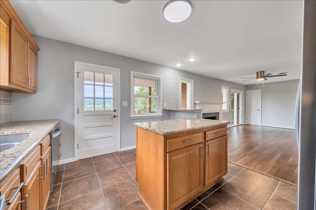 147 Daleview DR - Photo 20